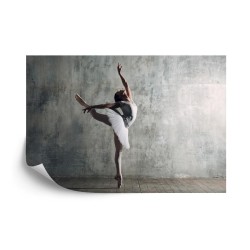 Fototapete Tanzende Ballerina Auf Einem Betonmauer-Hintergrund