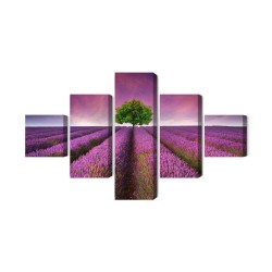Mehrteiliges Bild Ein Baum Inmitten Eines 3D-Lavendelfeldes